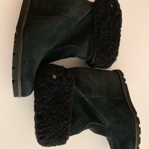 Women Ugg wedge boots